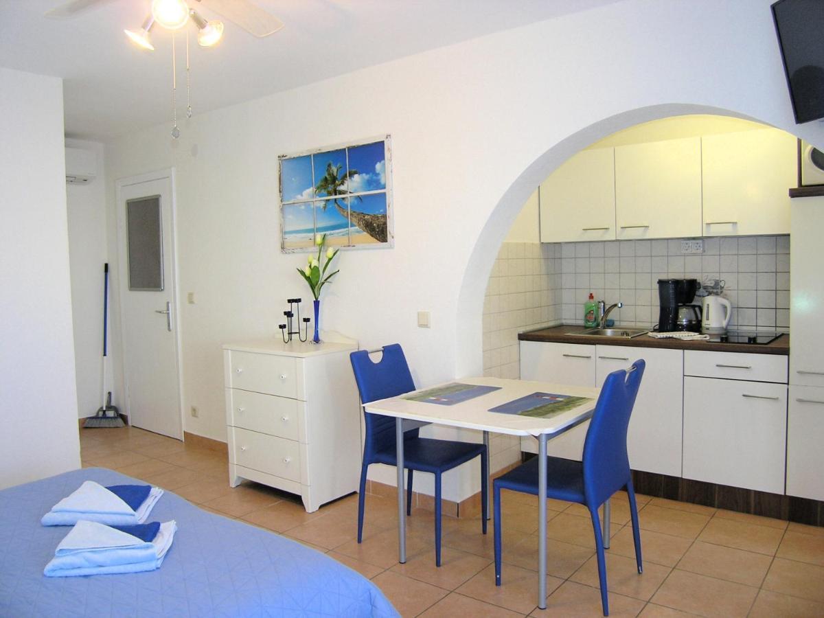 Apartmani Zganec バスカ エクステリア 写真