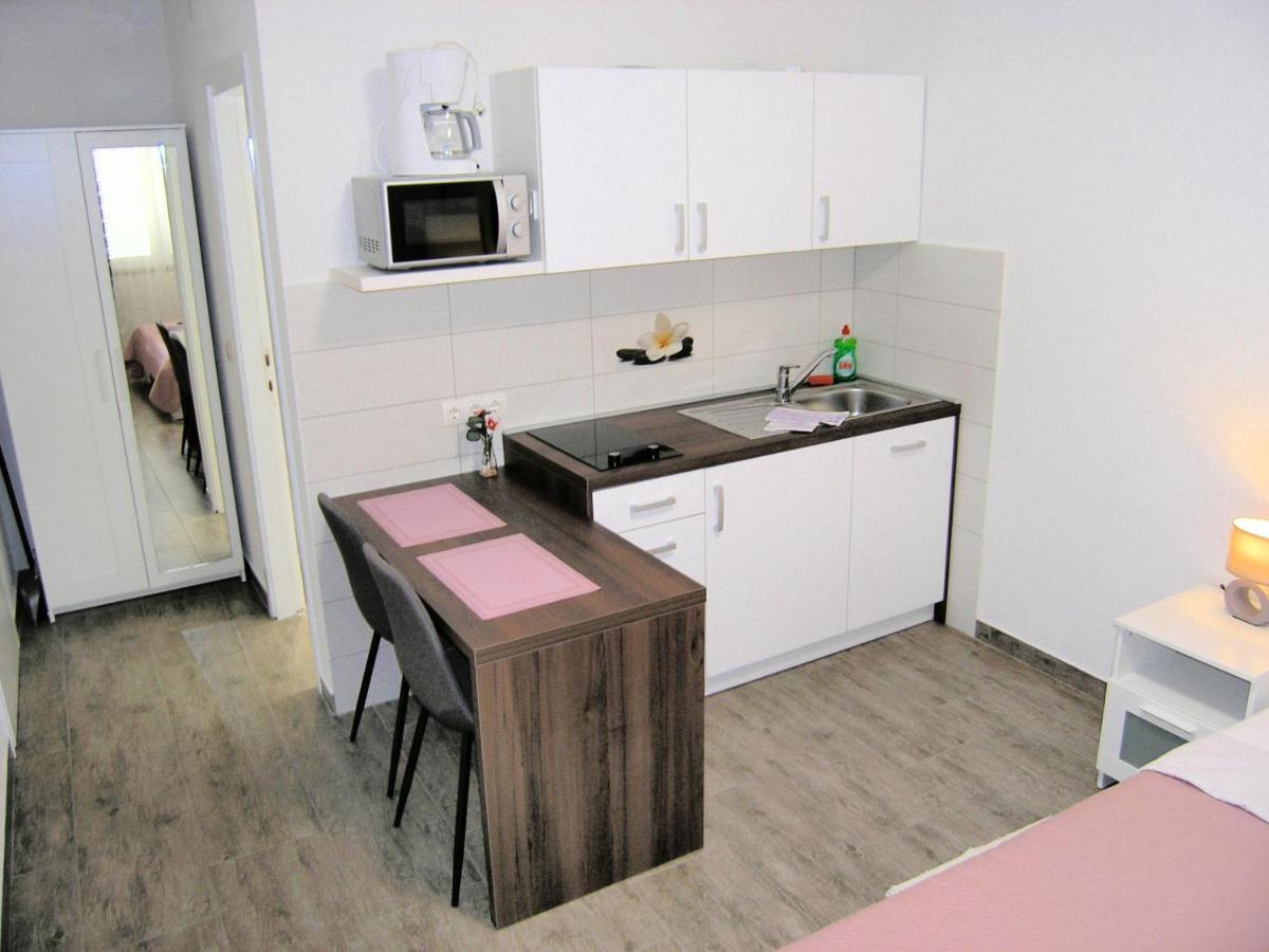 Apartmani Zganec バスカ エクステリア 写真