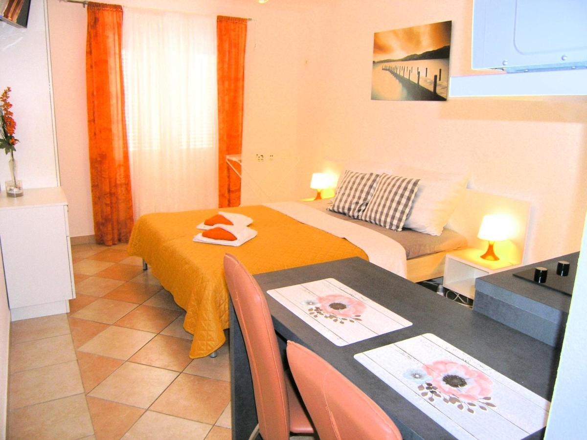 Apartmani Zganec バスカ エクステリア 写真